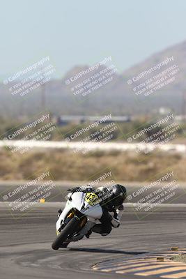 media/Oct-26-2025-Race Pace (Sun) [[c1447ca738]]/Verified/6-Turn 11 (1125am)/